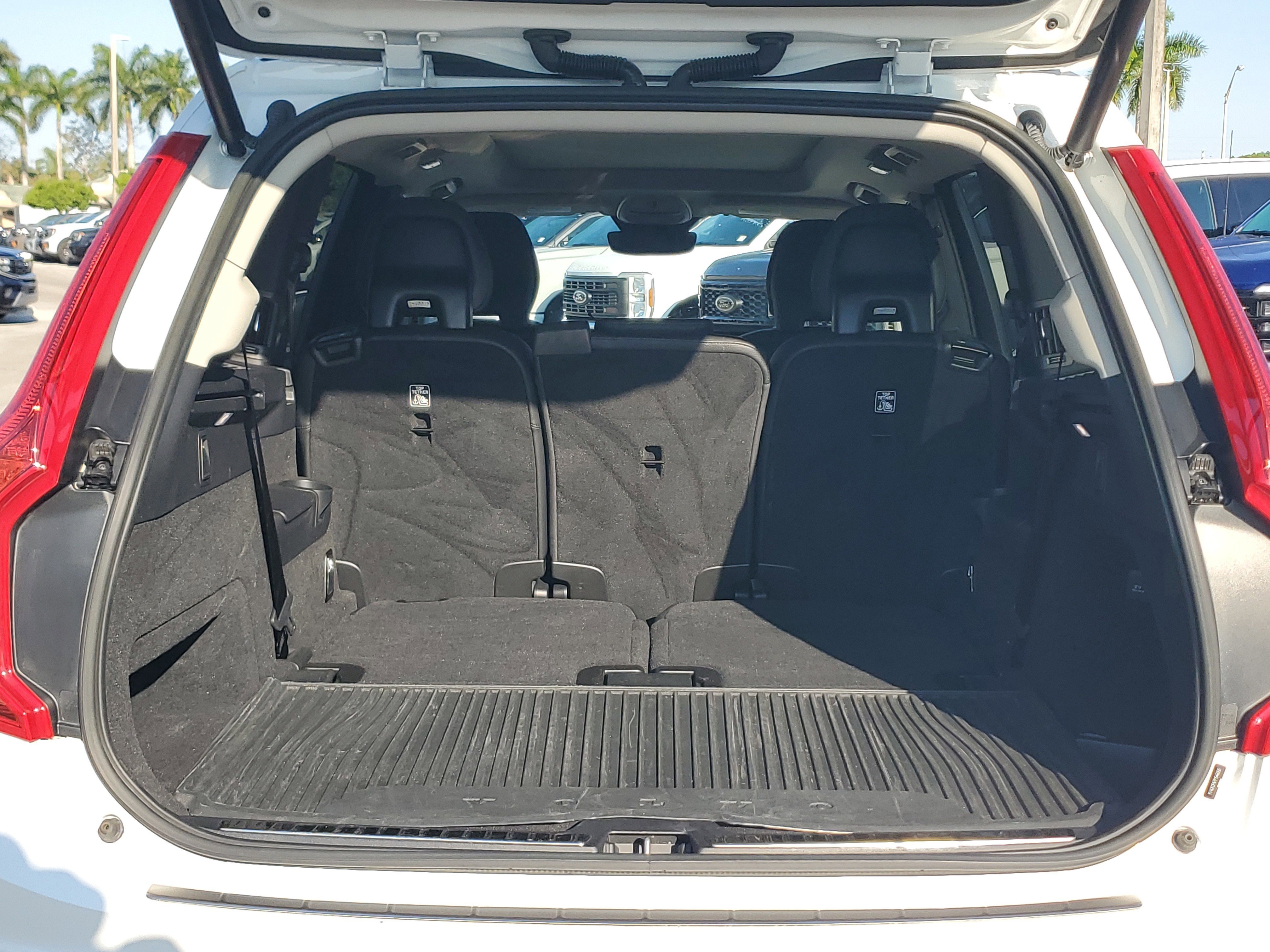 Used 2023 Volvo XC90 B6 Plus w/ Protection Package Premier image 17