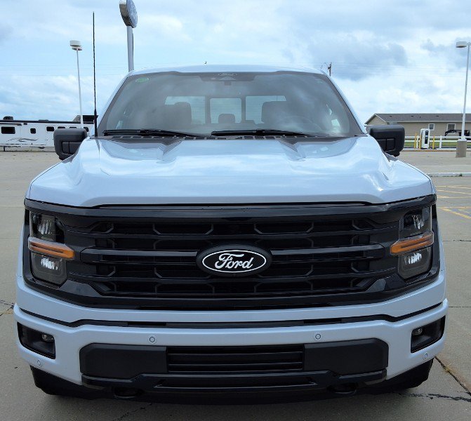Used 2025 Ford F150 XLT w/ Equipment Group 302A MID AWD/4WD image 3