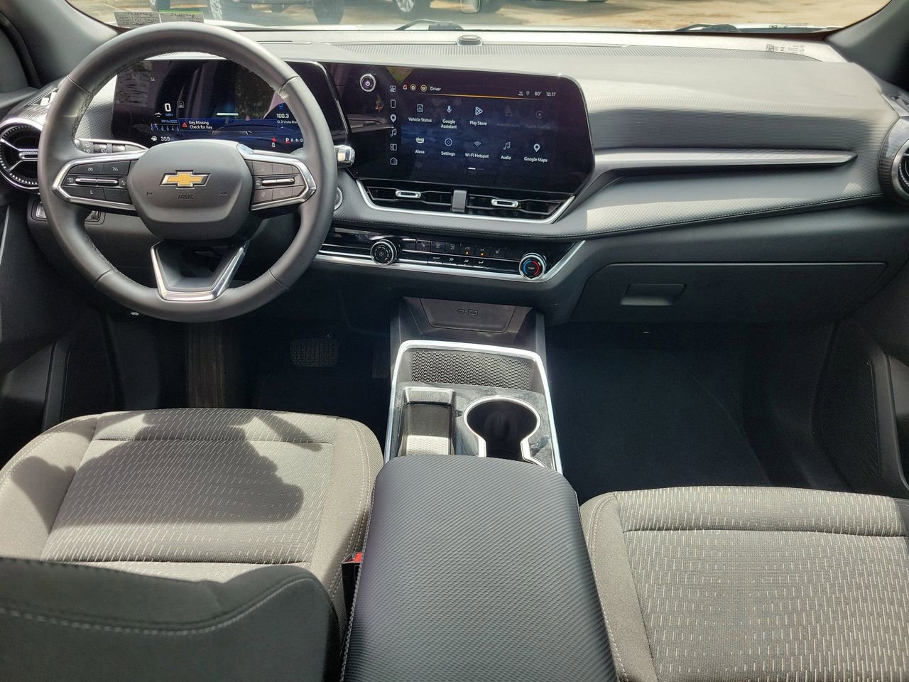 Used 2025 Chevrolet Equinox LT FWD image 11