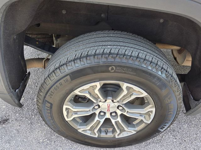 Used 2025 GMC Sierra 1500 SLT image 19