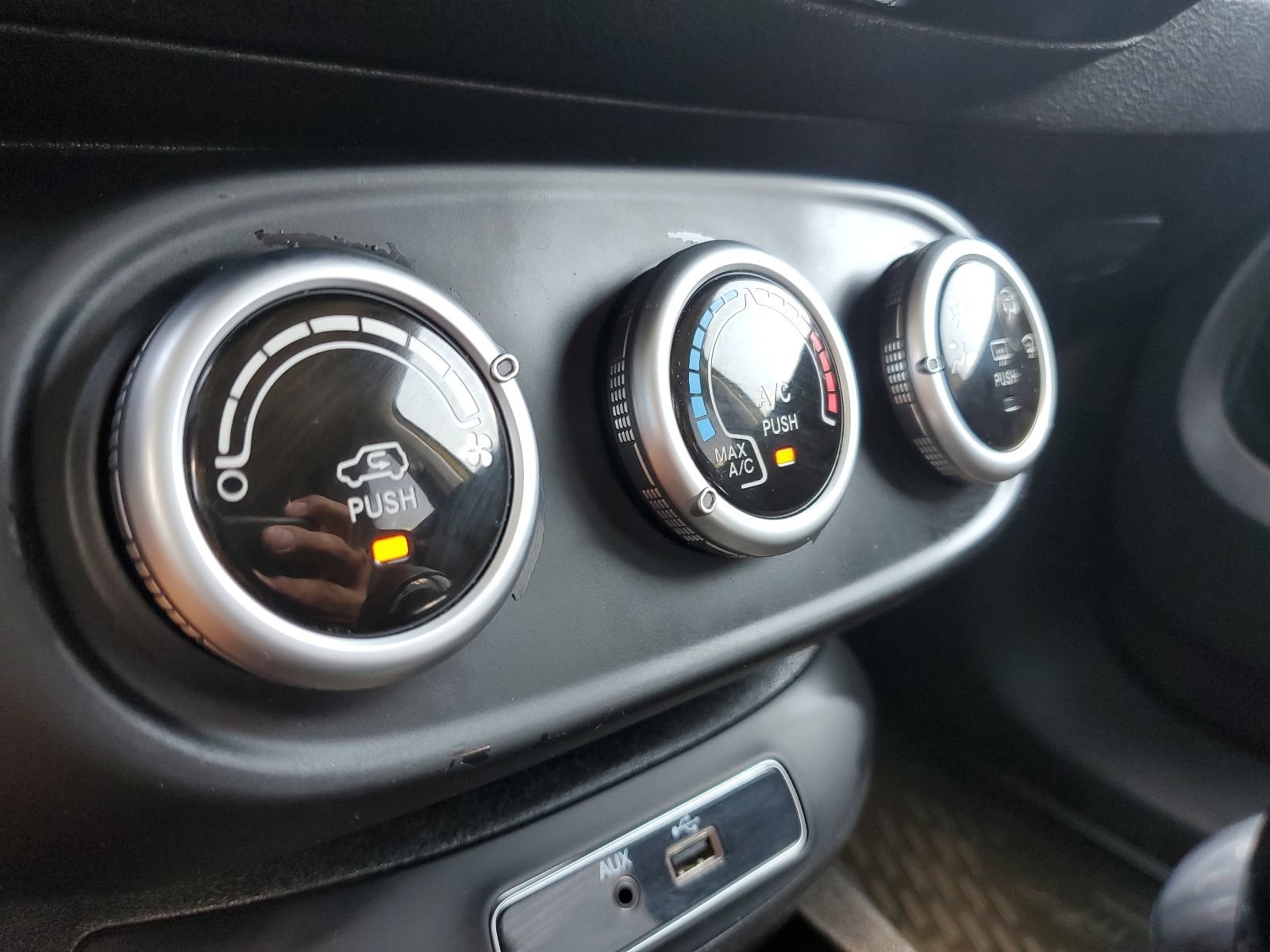 Used 2016 FIAT 500X Trekking FWD image 27