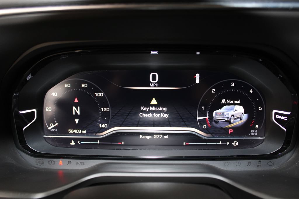 Used 2024 GMC Yukon XL Denali RWD image 39