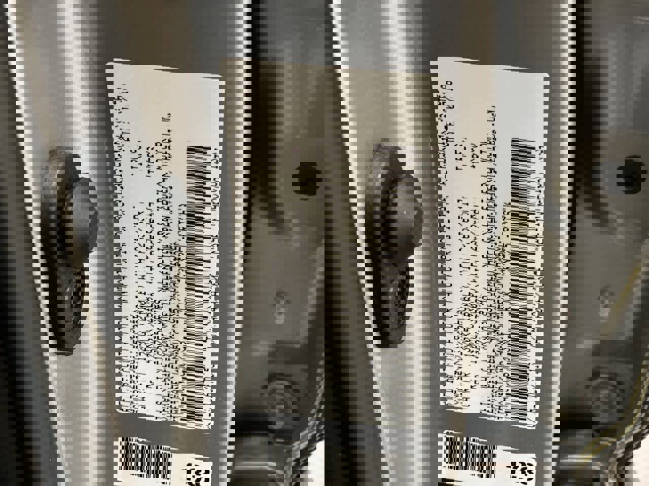 Used 2018 Toyota Tacoma TRD Sport w/ Technology Package image 29