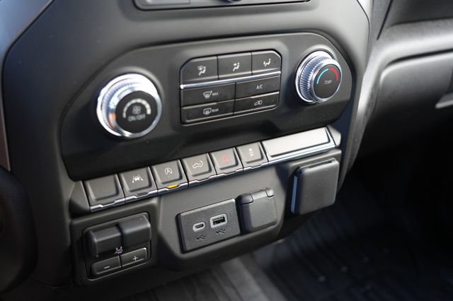 New 2026 GMC Sierra 1500 Pro w/ Graphite Edition image 15