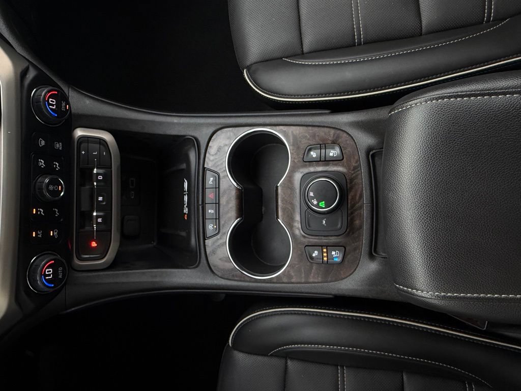 Used 2023 GMC Acadia Denali FWD image 21