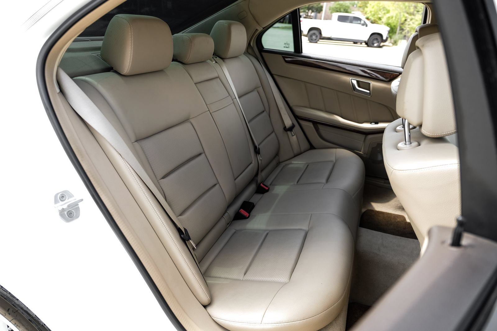Used 2012 Mercedes-Benz E 350 Sedan image 32