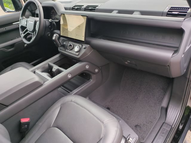 New 2026 Land Rover Defender 130 S AWD/4WD image 19