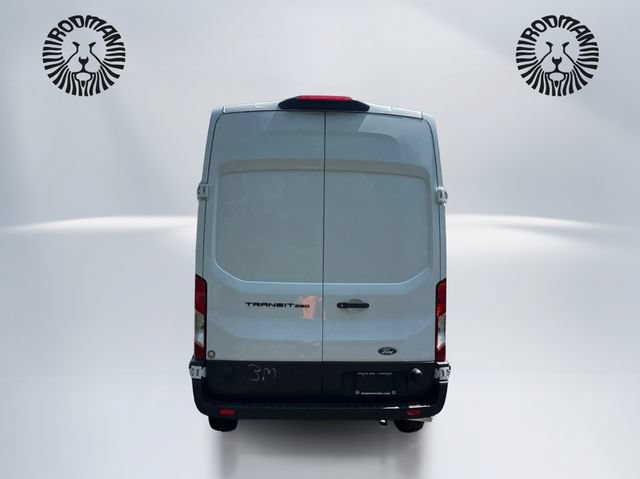 New 2026 Ford Transit 250 148 High Roof RWD image 7