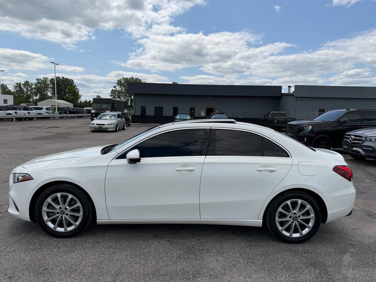 Used 2019 Mercedes-Benz A 220 4MATIC image 5