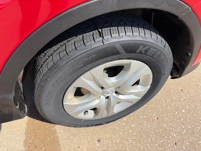 Used 2014 Toyota RAV4 LE AWD/4WD image 50
