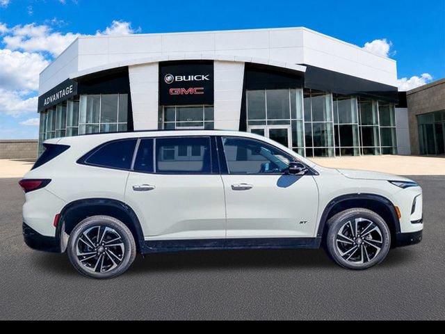 Used 2026 Buick Enclave Sport Touring w/ Power Package FWD image 10