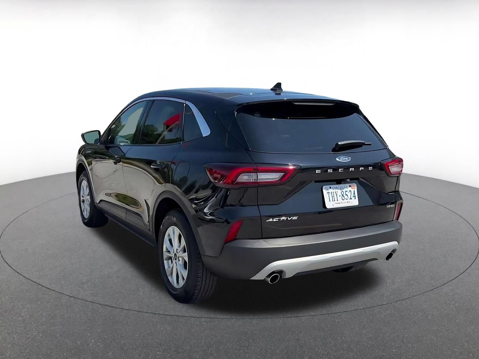 Used 2024 Ford Escape Active AWD/4WD image 9