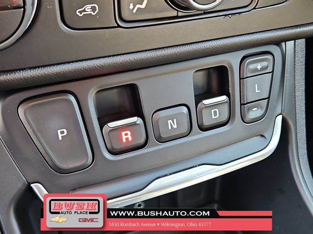 Used 2020 GMC Terrain SLT w/ Preferred Package AWD/4WD image 30
