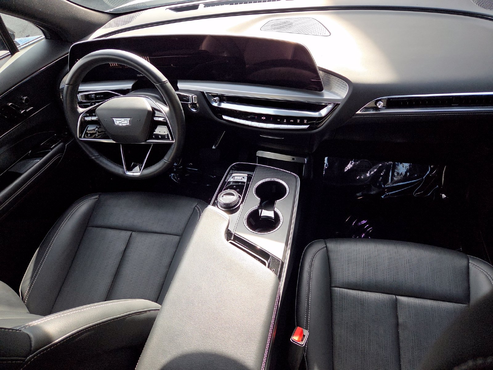 Certified 2024 Cadillac Lyriq Sport AWD/4WD image 26