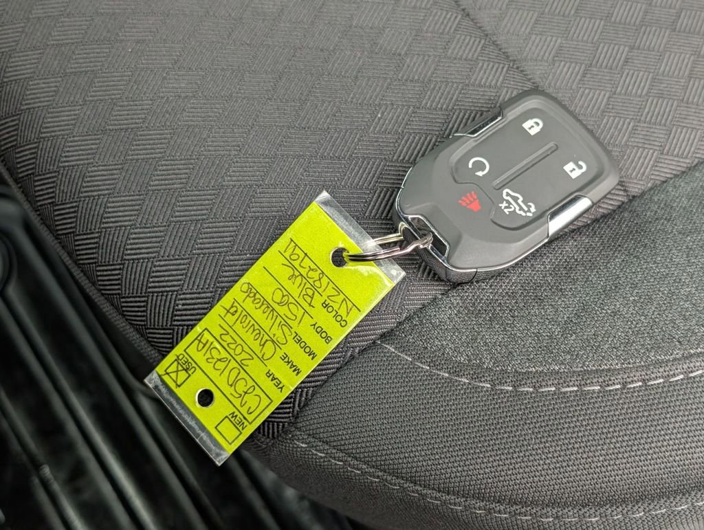 Used 2022 Chevrolet Silverado 1500 LT image 49