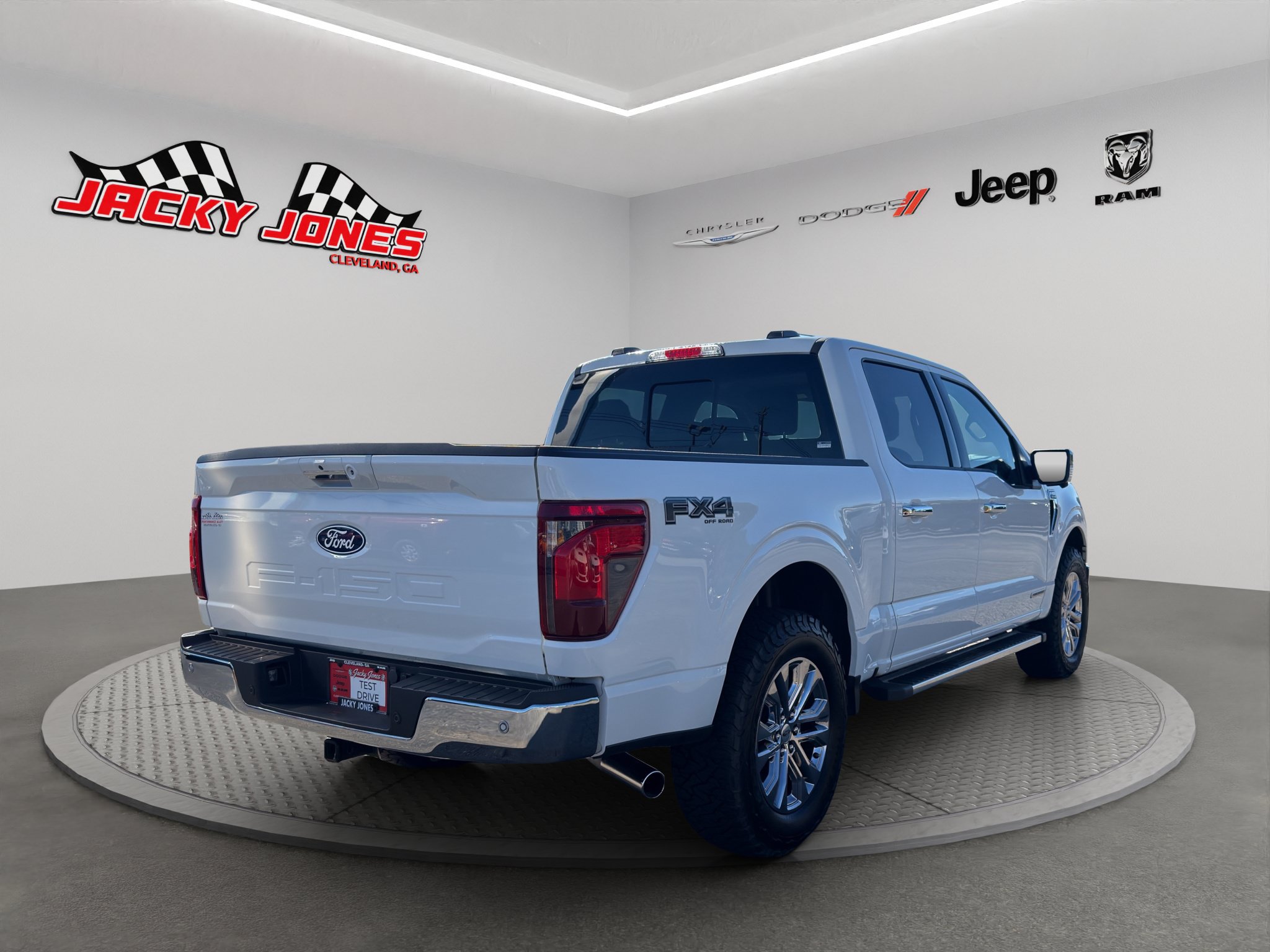 Used 2024 Ford F150 XLT w/ Equipment Group 302A MID AWD/4WD image 11