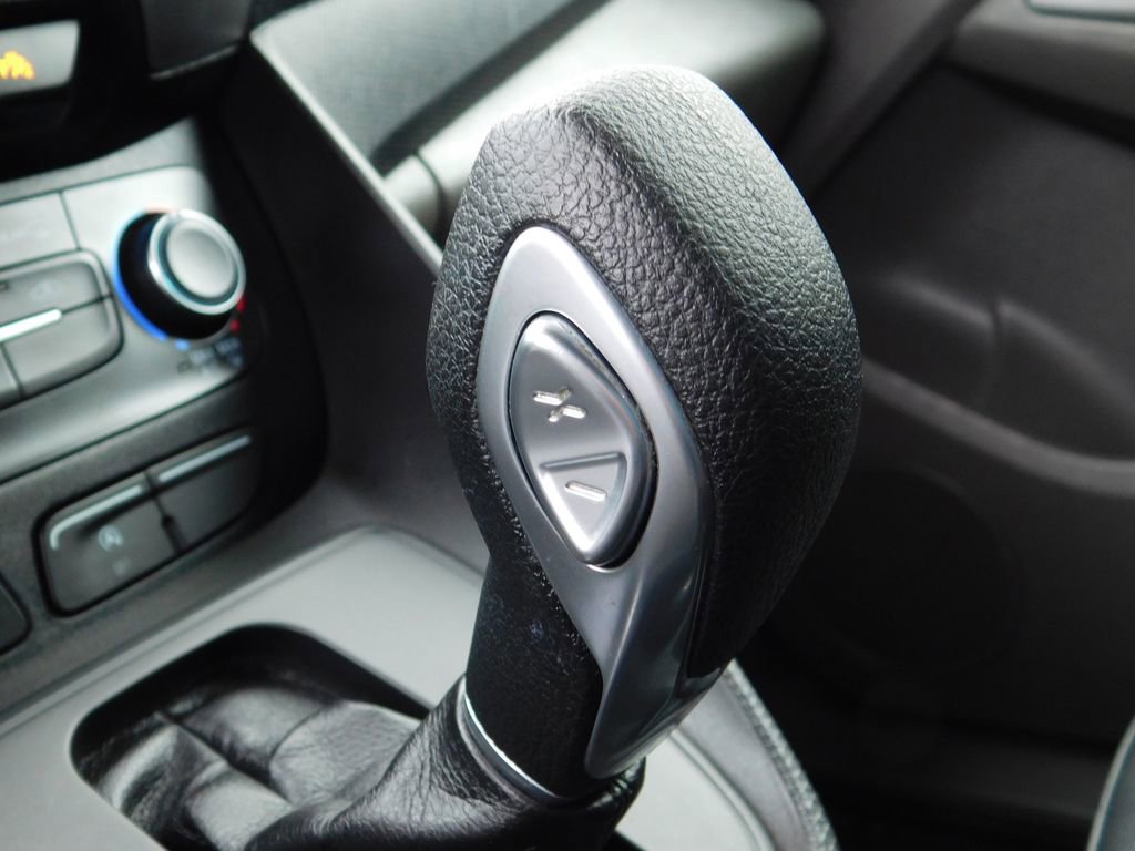 Used 2019 Ford Transit Connect XL image 18