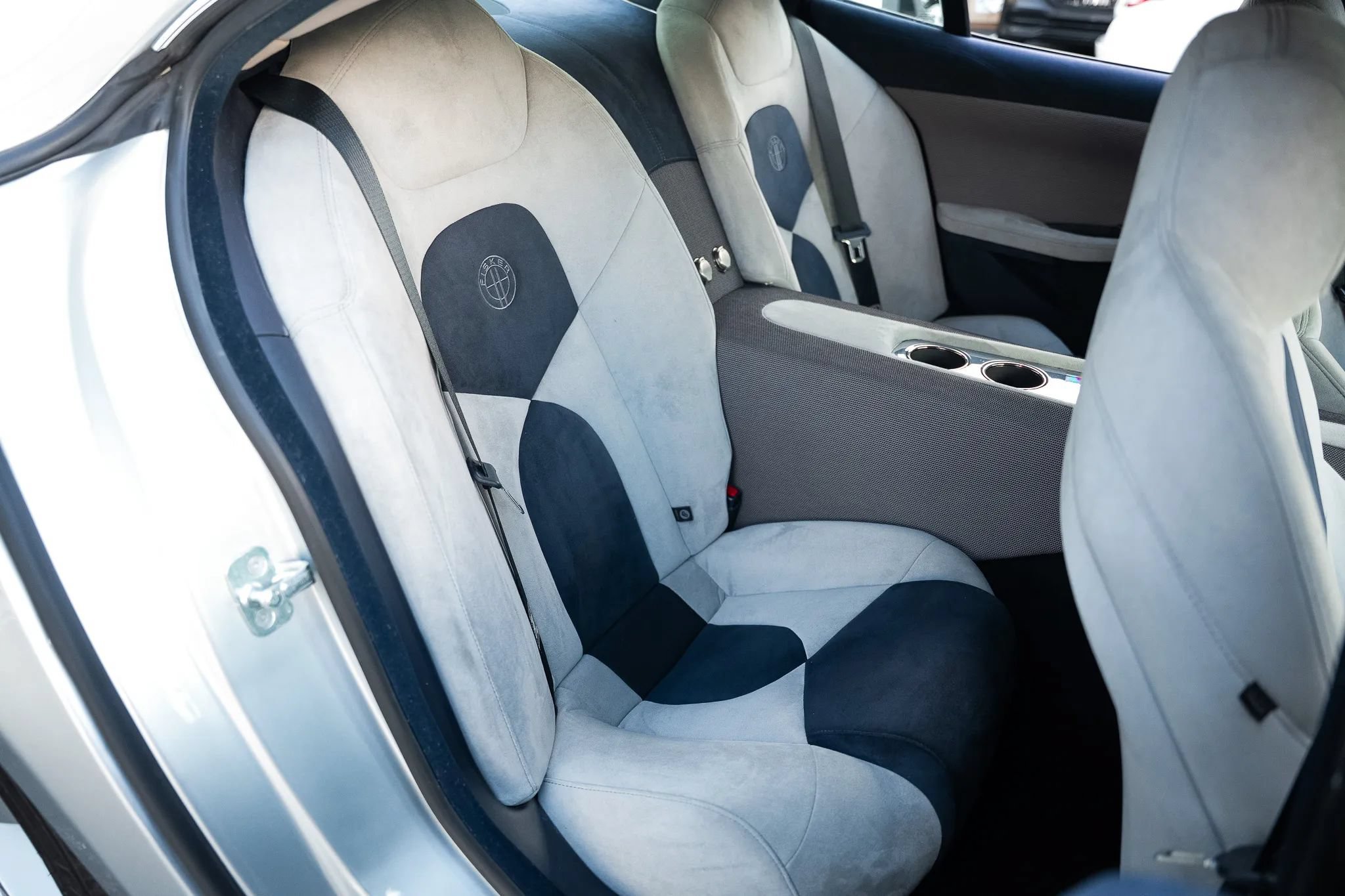 Used 2012 Fisker Karma EcoChic RWD image 19