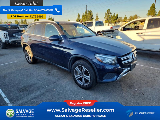 Used 2019 Mercedes-Benz GLC 350e 4MATIC w/ Premium Package image 5