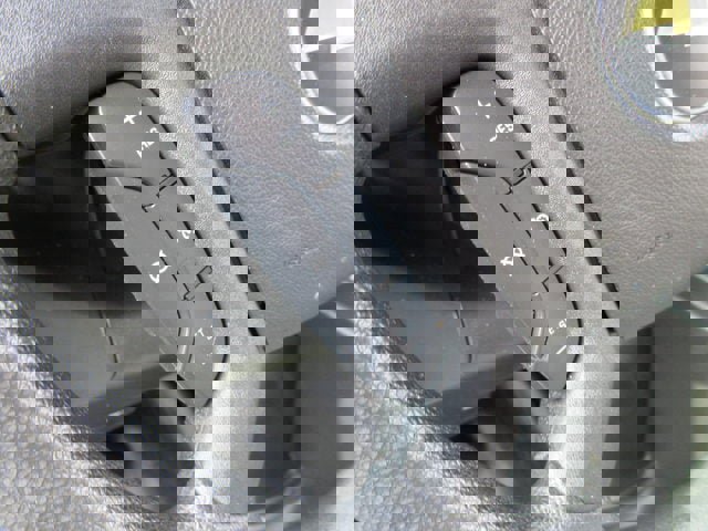 Used 2017 Chevrolet Express 3500 image 37