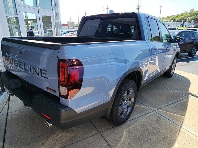 Used 2025 Honda Ridgeline TrailSport image 8