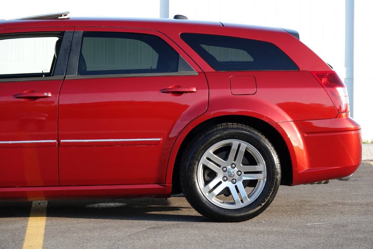 Used 2006 Dodge Magnum R/T w/ Convenience Group II RWD image 15