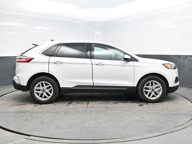 Used 2022 Ford Edge SEL AWD/4WD image 8