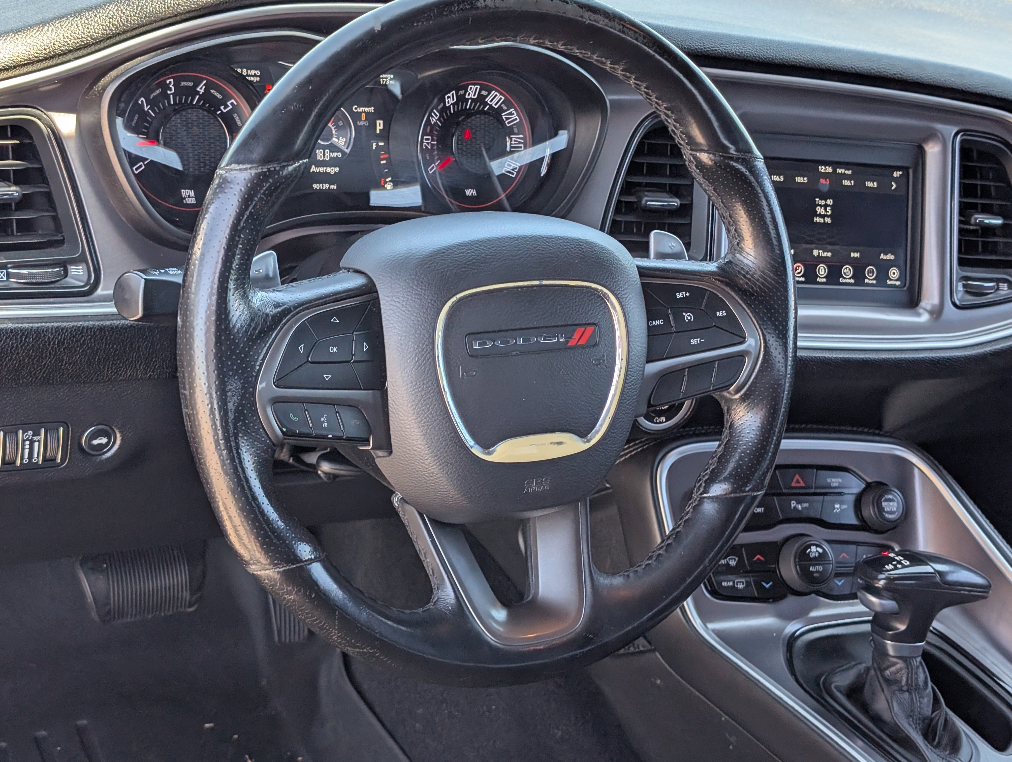Used 2019 Dodge Challenger R/T w/ Driver Convenience Group RWD image 9