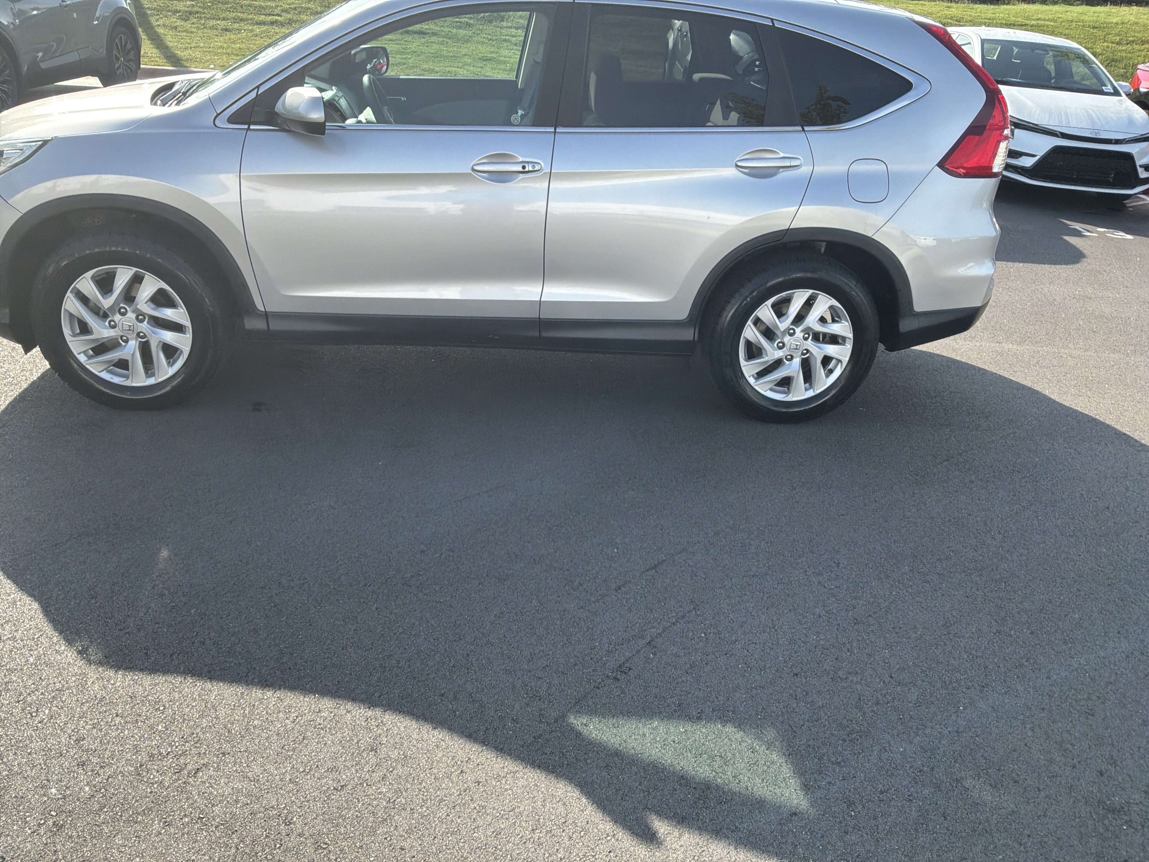 Used 2016 Honda CR-V EX image 7