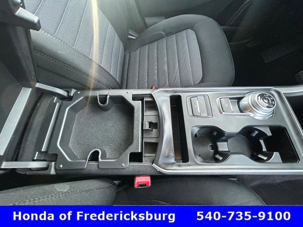 Used 2022 Ford Edge SE w/ Black Appearance Package image 23