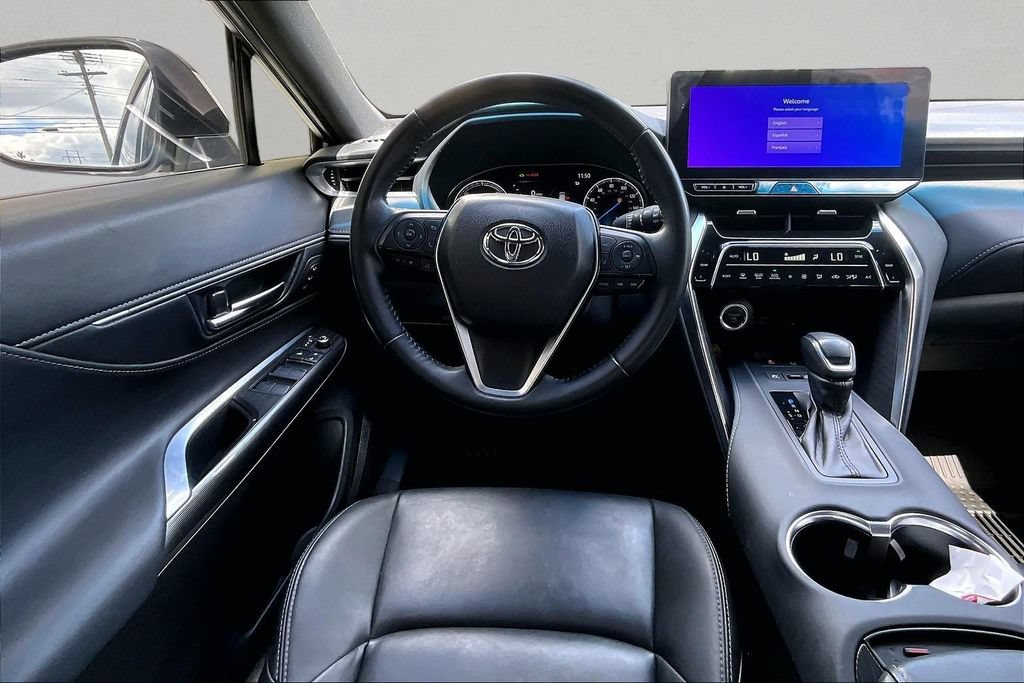 Certified 2023 Toyota Venza Nightshade AWD/4WD image 9