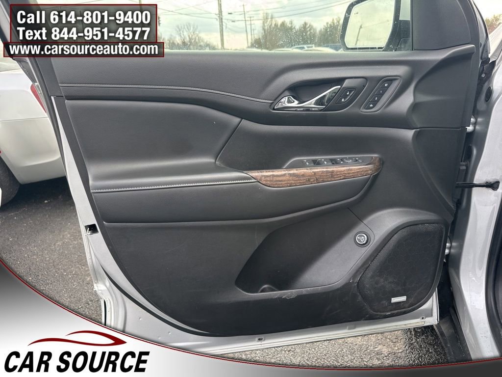 Used 2020 GMC Acadia Denali w/ Trailering Package image 12