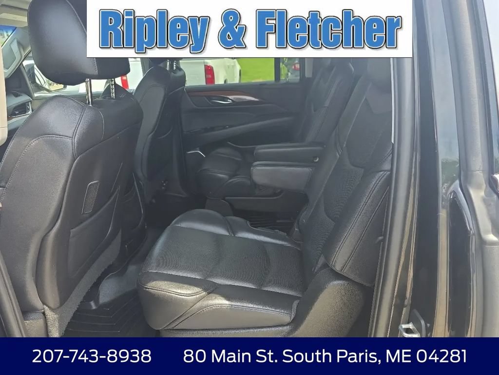 Used 2018 Cadillac Escalade ESV Premium Luxury AWD/4WD image 23