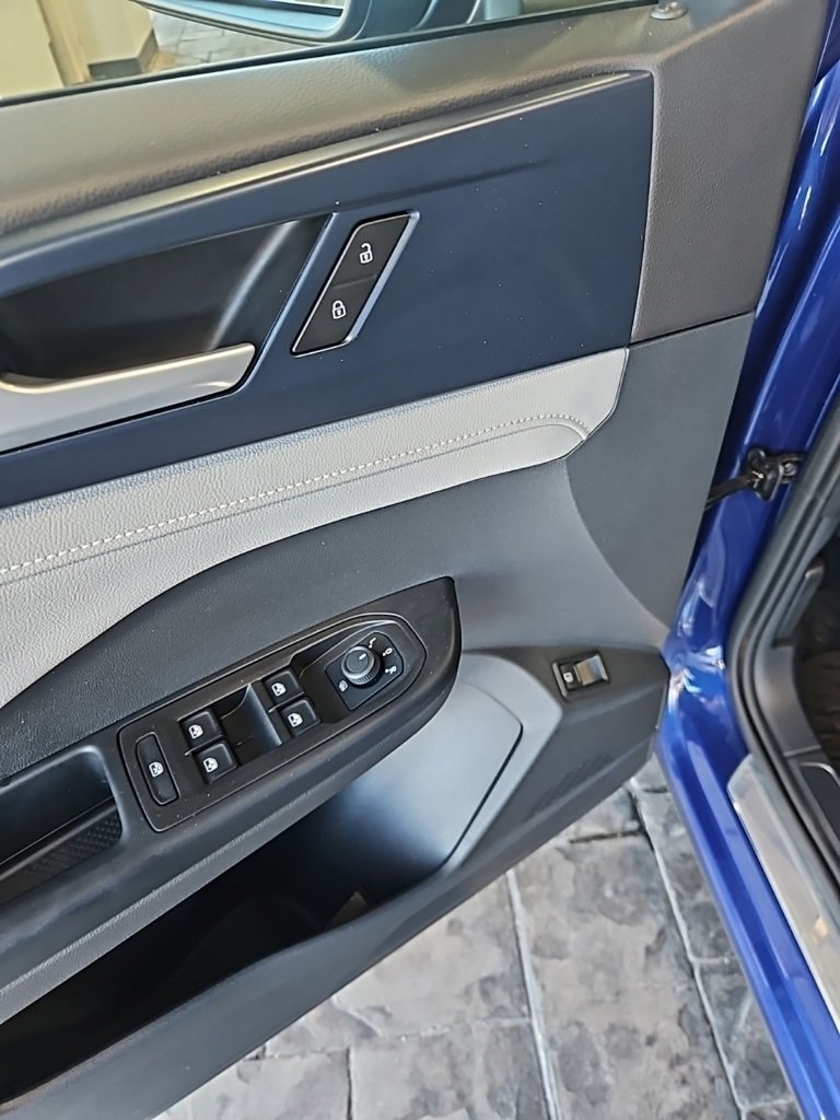 Used 2024 Volkswagen Taos SE w/ Black Wheel Plus Package image 26