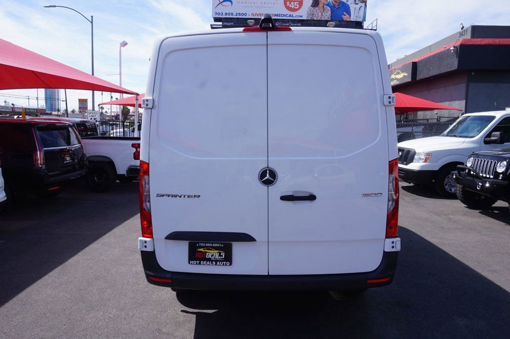 Used 2022 Mercedes-Benz Sprinter 1500 image 7