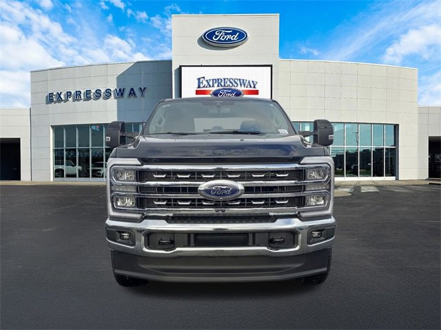 New 2026 Ford F350 Lariat image 3