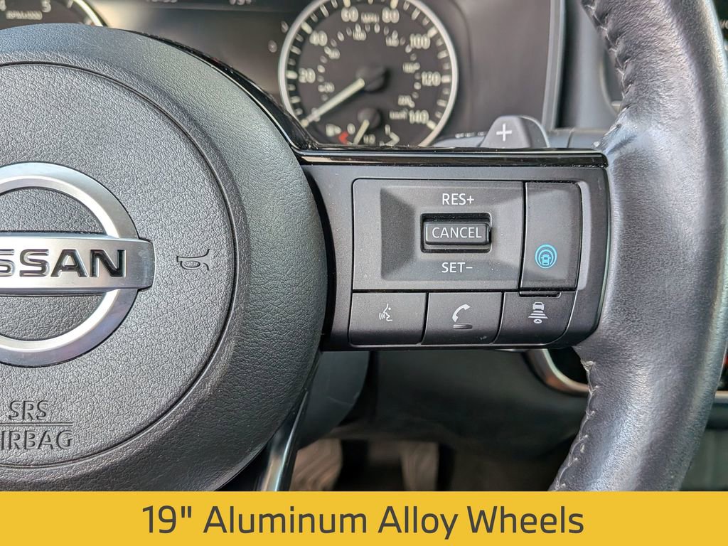 Used 2021 Nissan Rogue SL w/ Premium Package image 21