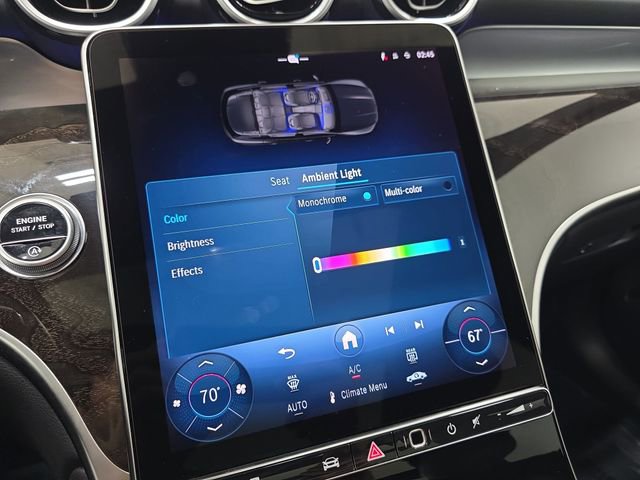 Used 2025 Mercedes-Benz GLC 300 4MATIC image 22