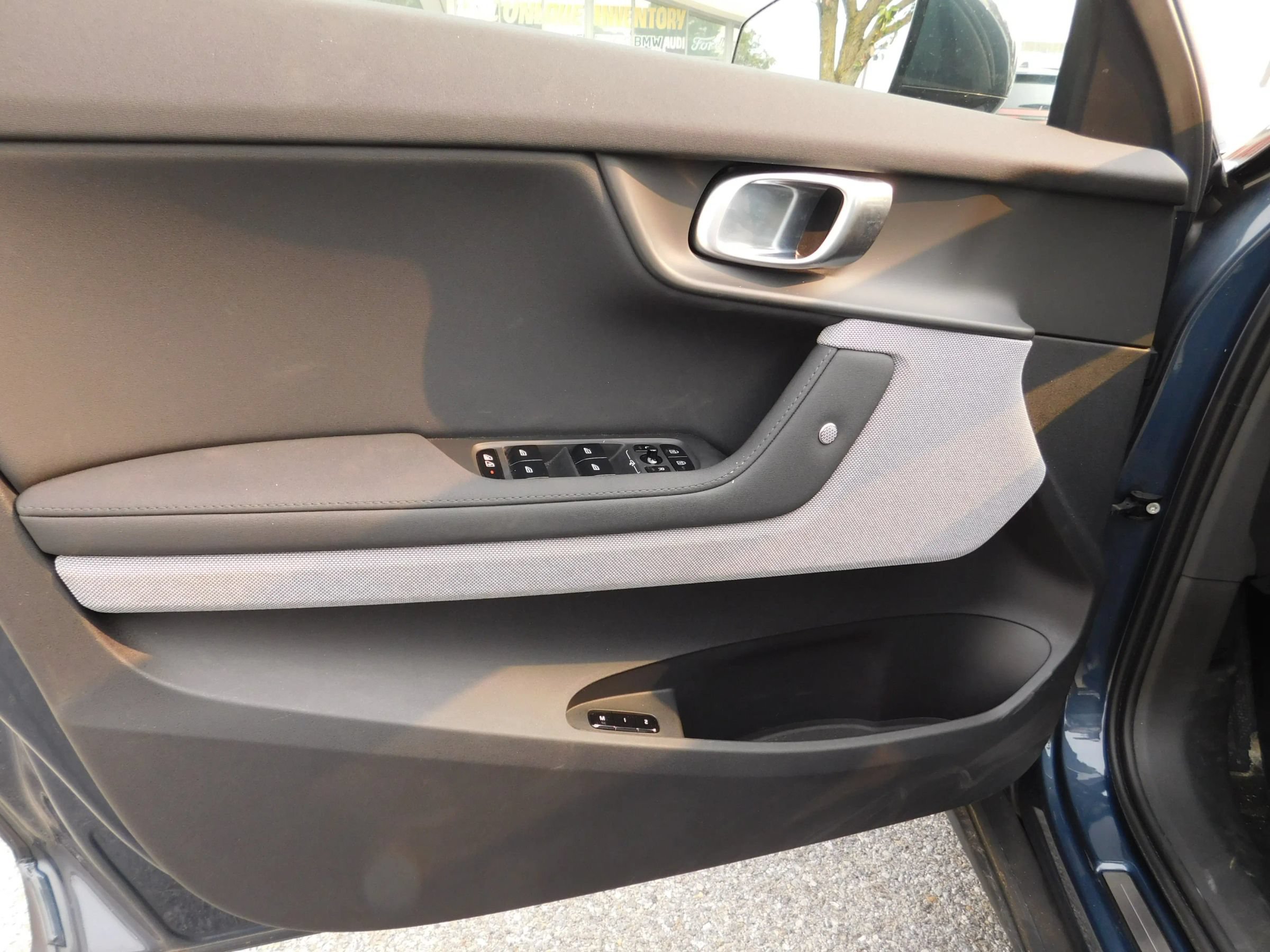 Used 2023 Polestar Polestar 2 AWD/4WD image 16