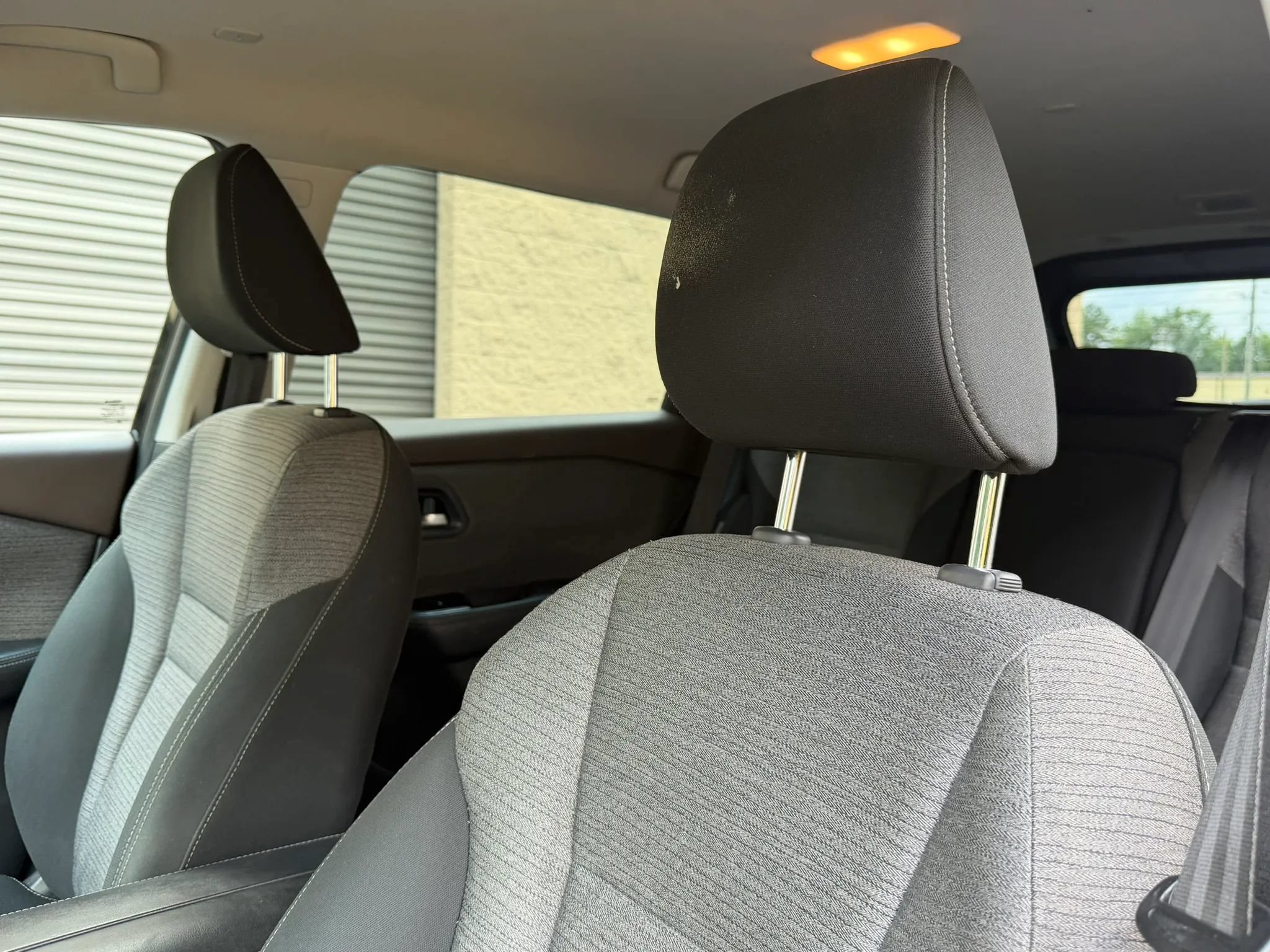 Used 2022 Nissan Rogue SV FWD image 23