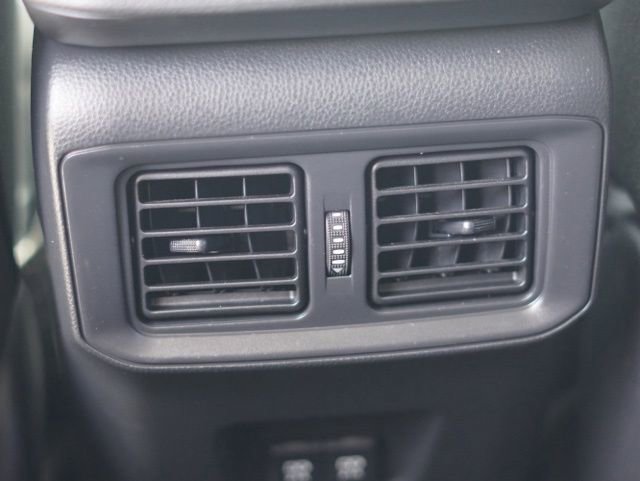 Used 2019 Toyota RAV4 XLE w/ Convenience Package FWD image 35