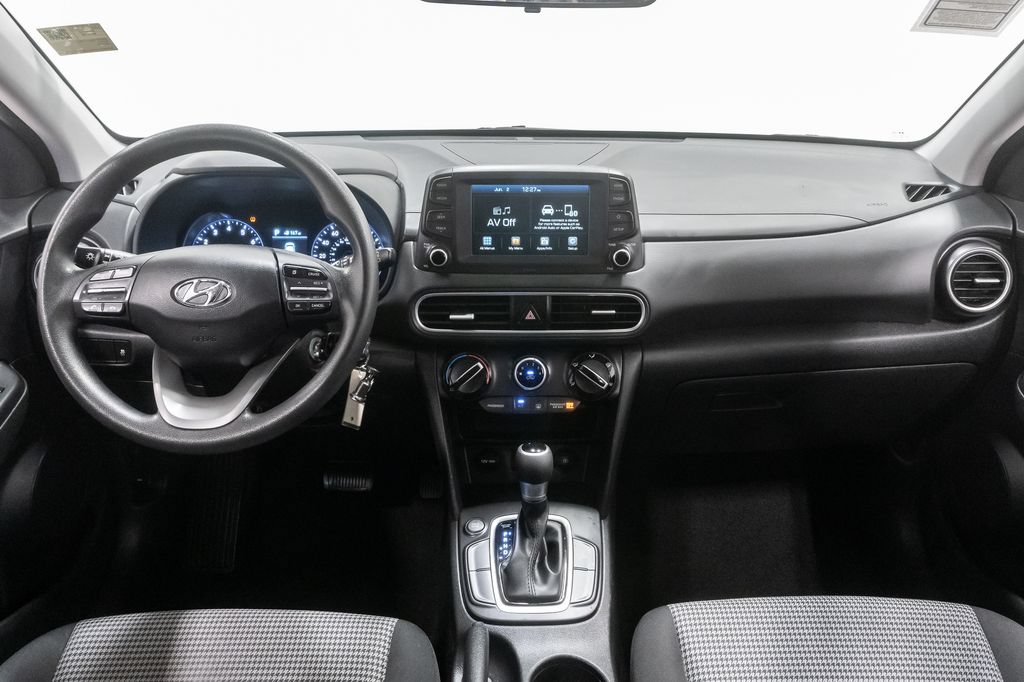 Used 2018 Hyundai Kona SE FWD image 25