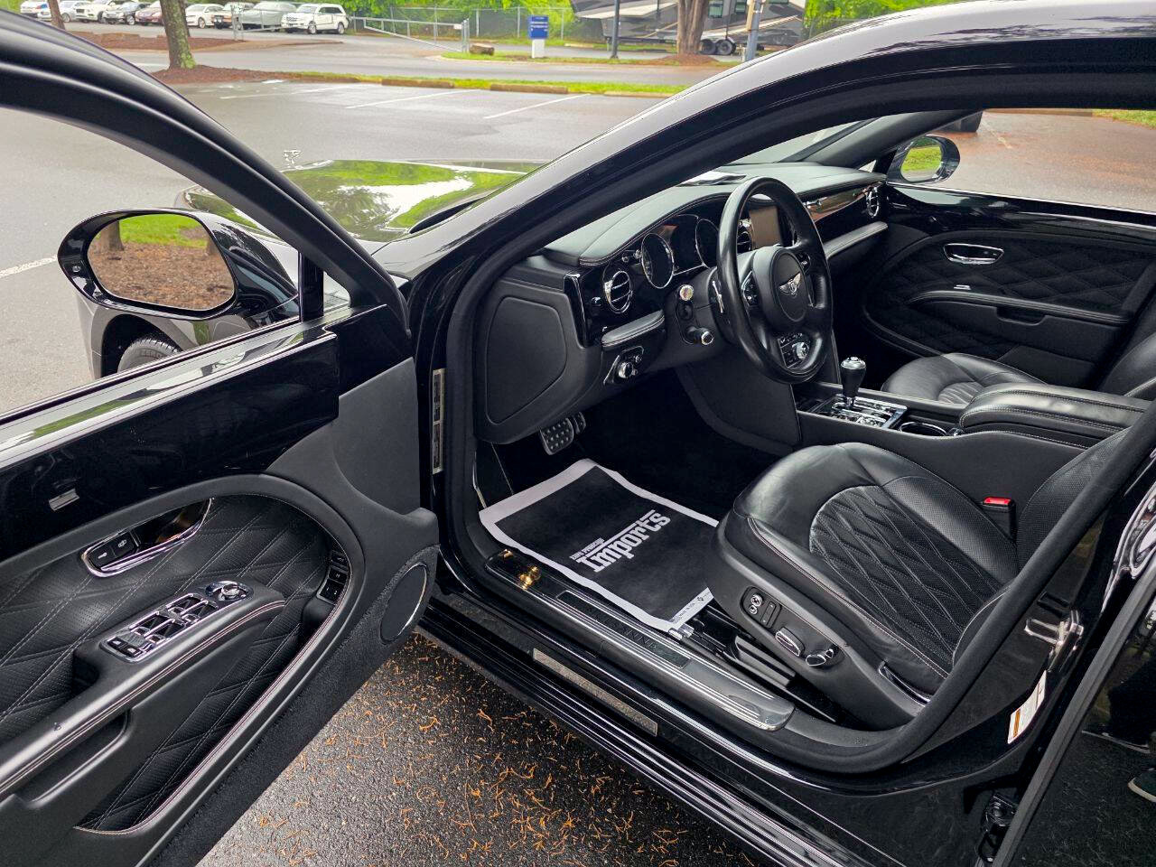 Used 2017 Bentley Mulsanne RWD image 84