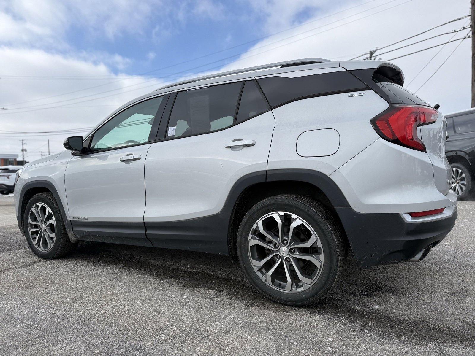 Used 2019 GMC Terrain SLT image 4