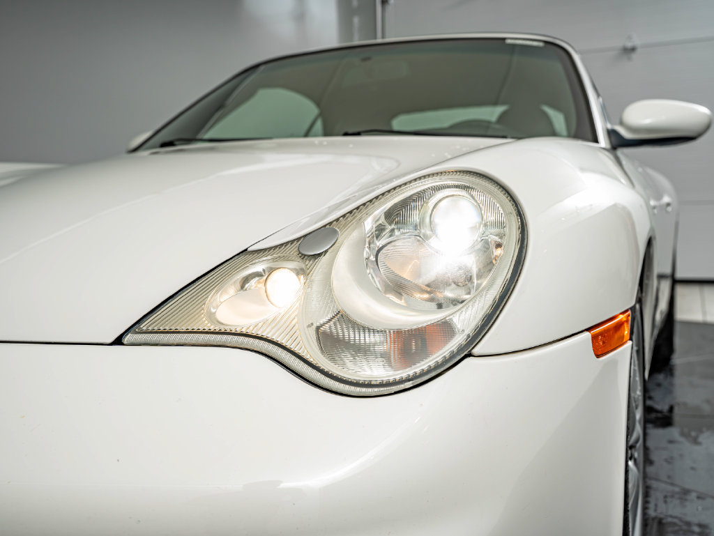 Used 2003 Porsche 911 Carrera RWD image 17