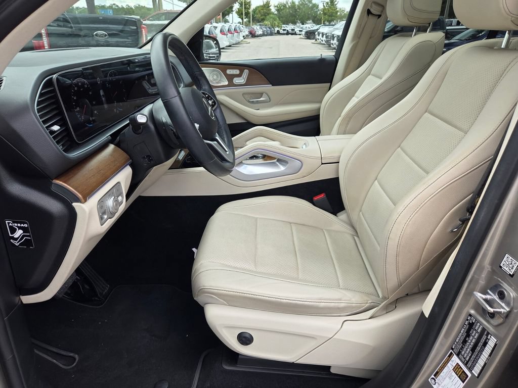 Used 2022 Mercedes-Benz GLE 350 4MATIC image 3
