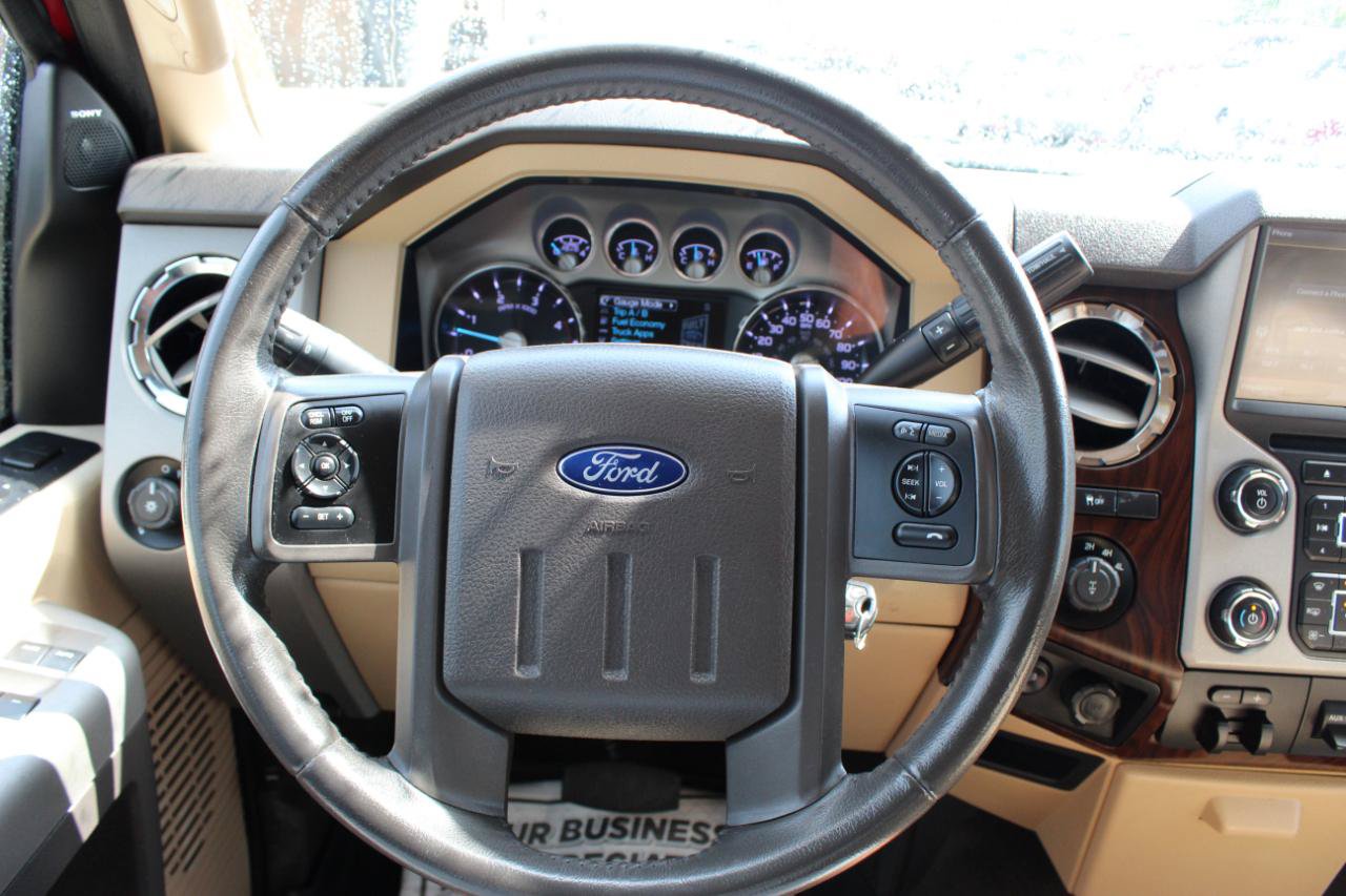 Used 2015 Ford F350 Lariat w/ Lariat Interior Package AWD/4WD image 24