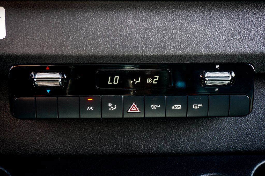 Used 2021 Mercedes-Benz Sprinter 3500 w/ Swivel Seat Package image 43