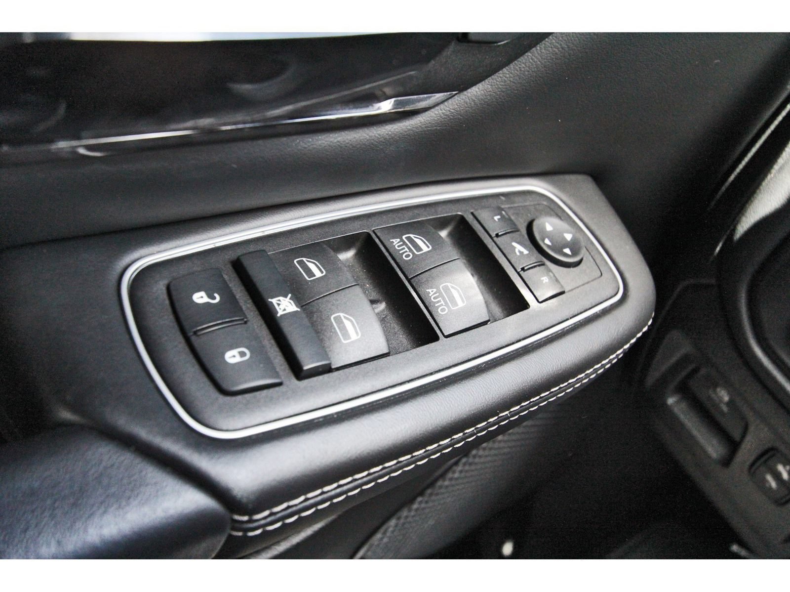 Used 2023 RAM 1500 Limited w/ Body Color Bumper Group AWD/4WD image 20