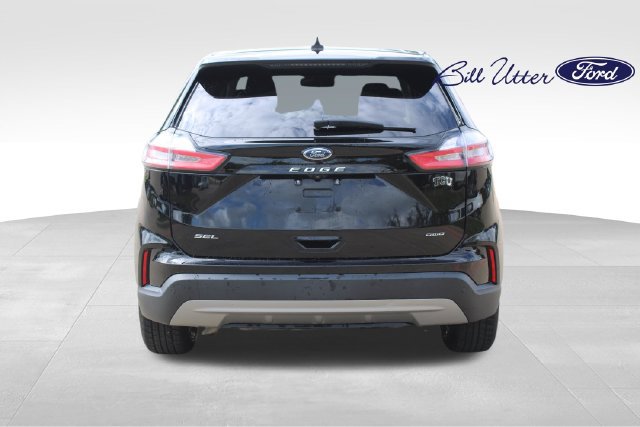Used 2023 Ford Edge SEL AWD/4WD image 6